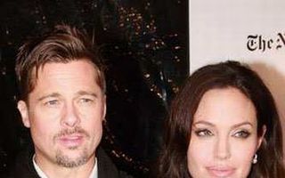 Brad Pitt: Angelina e în continuare o fată rea