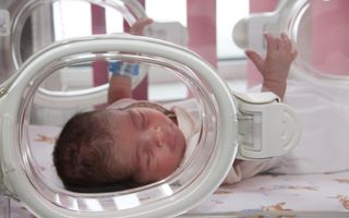 Organizația Salvaţi Copiii România investeşte peste 90.000 lei în maternitatea Cantacuzino