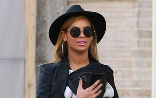 Beyonce a ieșit cu fetița la plimbare