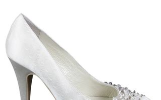 Piesa de rezistenta a nuntilor din acest an: Pantofii statement