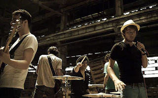 Les Elephants Bizarres  lanseaza videoclipul piesei "Wish (You were here)"pe 22 martie, la Silver Church