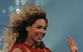 Beyonce, revenire spectaculoasă pe scenă după naştere