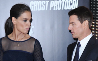 Divorț fără scandal: Katie Holmes nu vrea averea lui Tom Cruise