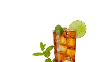 Top 10 cele mai sănătoase băuturi pentru vară