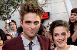Kristen Stewart l-a înşelat pe Robert Pattinson