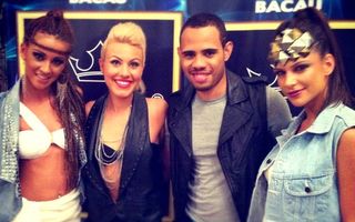 Amna a cântat cu sosia lui Chris Brown la Bacău