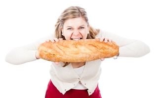 6 trucuri ca să-ţi învingi pofta de pâine, paste şi pizza