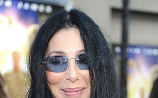 Cher se mărită a treia oară, la 66 de ani