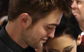 Robert Pattinson şi Kristen Stewart, pozați împreună
