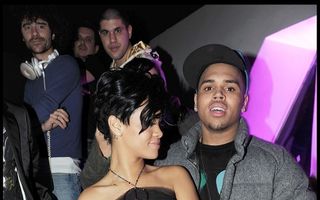 Rihanna şi Chris Brown s-au împăcat
