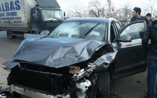 România mondenă: 5 vedete care au fost implicate în accidente auto