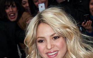 Shakira a lansat două parfumuri
