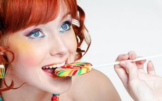 Slăbeşte rapid: 5 trucuri ca să-ţi controlezi pofta pentru dulciuri