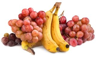 9 fructe care au mult zahăr şi nu te ajută la slăbit dacă exagerezi cu ele