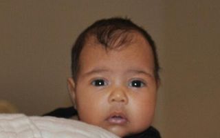 Prima imagine cu bebeluşul lui Kim Kardashian