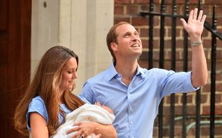Bebeluşul regal britanic va avea șase naşi de botez