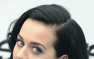 Katy Perry crede în extratereștri, ia 26 de pastile pe zi și suferă de anxietate