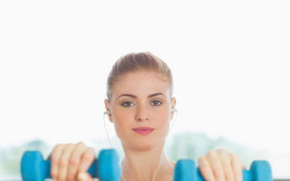 4 exerciţii simple şi uşoare care îţi tonifică tot corpul