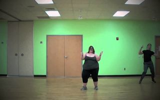 VIDEO: Oricine poate dansa, indiferent de greutate