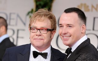 Elton John şi David Furnish se căsătoresc
