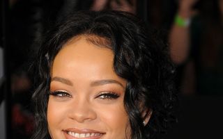Rihanna s-a împăcat cu foștii ei contabili