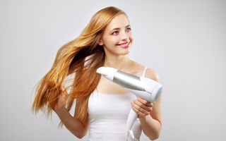 Frumuseţea ta: Cum să-ţi usuci părul ca la coafor. 9 reguli pentru volum şi strălucire