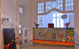 Google House s-a deschis la București pentru câteva zile. Descoperă cum arată cea mai inteligentă casă din România!