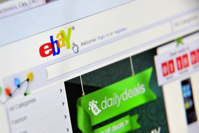 EBay atacat de hackeri. Posibile daune şi pentru utilizatorii români! Schimbaţi parola!