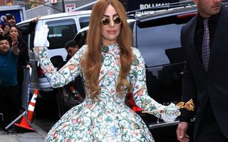 Lady Gaga s-a luptat cu bulimia peste 10 ani. Cum se menţine slabă