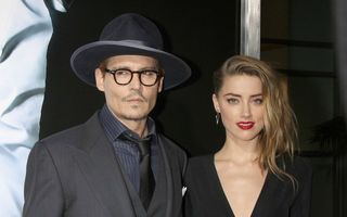 Johnny Depp la 51 de ani: Ce mănâncă şi cum se întreţine