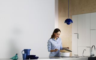 Mașina de spălat Samsung Crystal Blue oferă un plus de personalitate oricărui spațiu