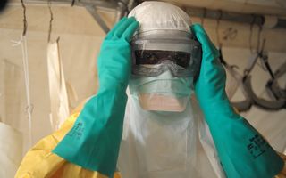 Dosar Eva. Ebola a scăpat de sub control: Va ajunge și în Europa?
