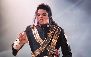 Ce vrăji au mai făcut menajerele lui Michael Jackson ?