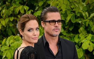 Domnul Brad Pitt și doamna Angelina Jolie: 9 ani de iubire în 10 imagini de colecție
