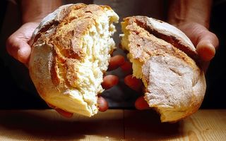 Mituri despre pâine, desfiinţate: De ce nu este recomandat s-o eviți