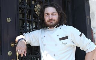 Chef Florin Dumitrescu intră în afaceri: A lansat o gamă de sandwich-uri delicioase