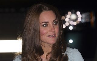 FOTO: Kate Middleton, prima apariţie după anunţul unei noi sarcini