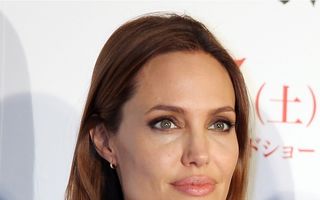 După nuntă, o altă provocare: Angelina Jolie se gândește să intre în politică!