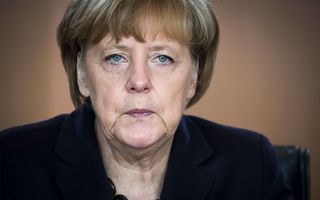 O poveste inedită: Ce făcea Angela Merkel când era demolat Zidul Berlinului
