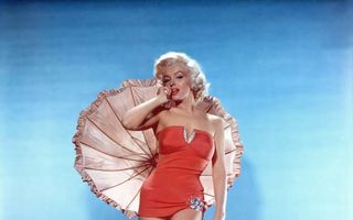 Fotografii rare cu Marilyn Monroe, vândute la licitaţie