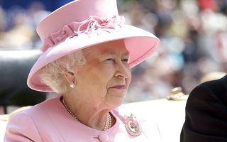 Regina Elizabeth a II-a a împlinit 63 de ani de domnie