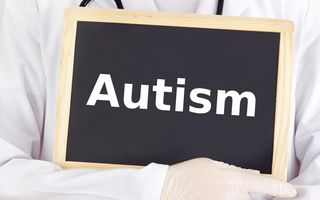 Un nou test: Autismul poate fi depistat la naştere