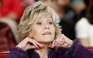 Jane Fonda fumează marijuana