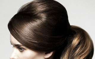 Frumuseţe. 6 trucuri ca să transformi părul prins în coadă într-o coafură senzaţională