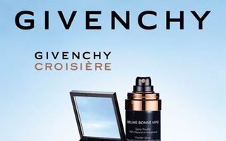 Te invitam să te îmbarci la bordul vasului de croazieră Givenchy: CROISIÈRE!
