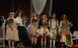 FOTO Piesa de teatru „Nunta perfecta“ a avut o repetiţie cu public pe 7 mai