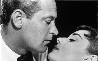 Iubirea neîmplinită a unei frumuseţi desăvârşite: Audrey Hepburne, suferinţă în dragoste