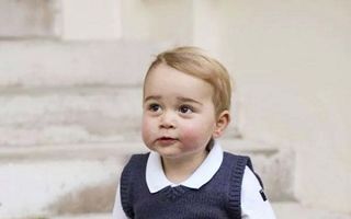 Familia regală britanică: Prinţul George a fost hărţuit de paparazzi