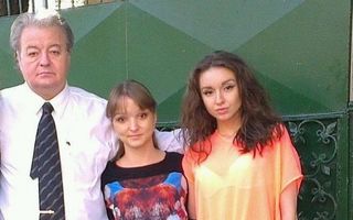 Moştenirea lui Vadim Tudor: două fiice fără viitor şi pline de datorii!