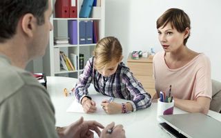 Sănătate. Când este recomandat să duci copilul la psiholog?